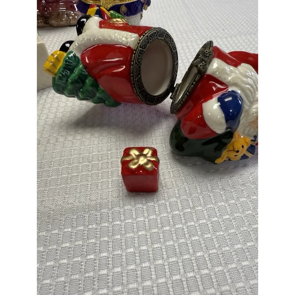 Multiples boxes are